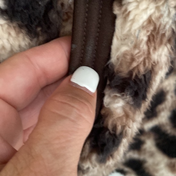 Ladies Sherpa - Picture 7 of 13